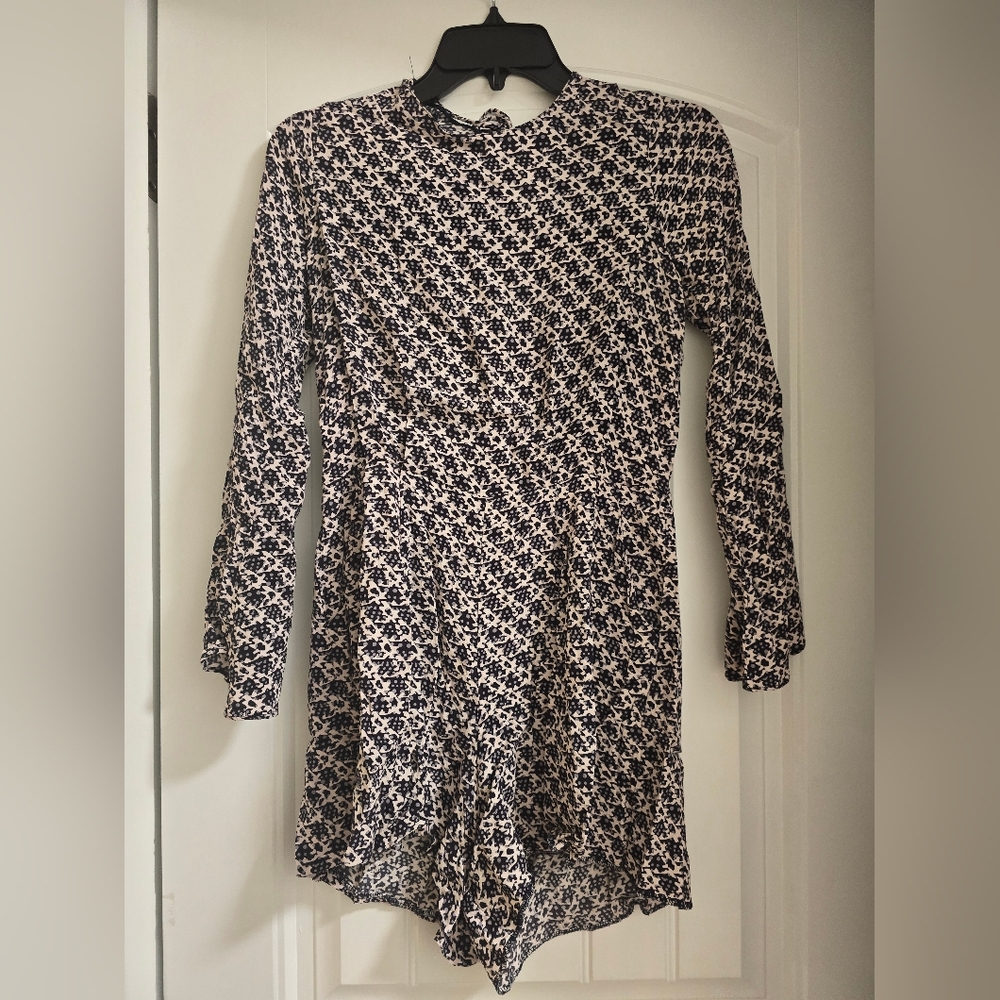 🌟7/25$ ZARA WOMAN  Bell Sleeve Open Back Romper - Picture 8 of 10